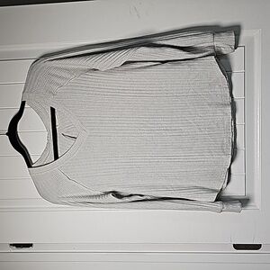 Lucky Brand med grey long sleeve top